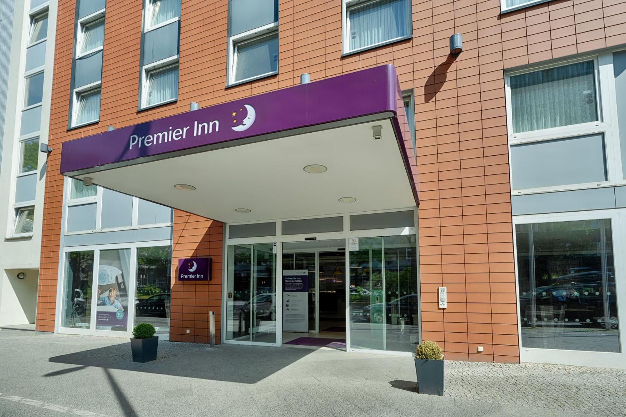 Premier Inn Berlin City Centre Exterior photo