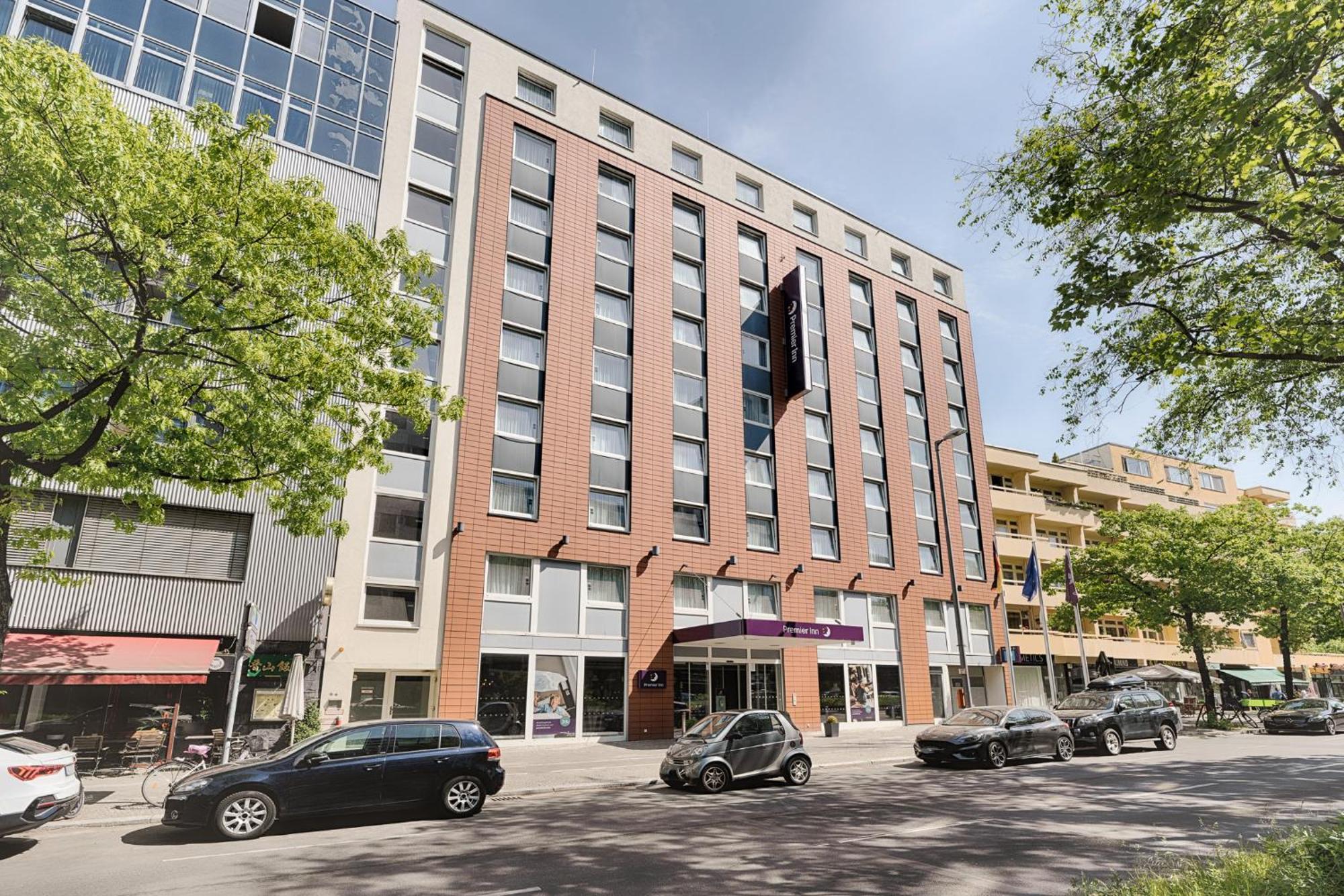 Premier Inn Berlin City Centre Exterior photo